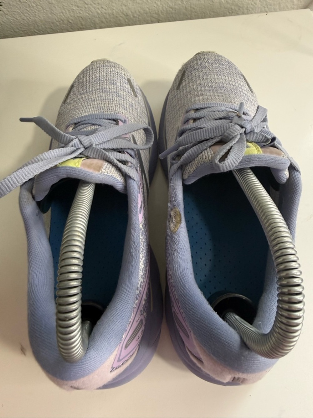 Brooks Ghost 14 Women’s Lavender and Silver-Trim Running Shoes - Picture 9 of 10